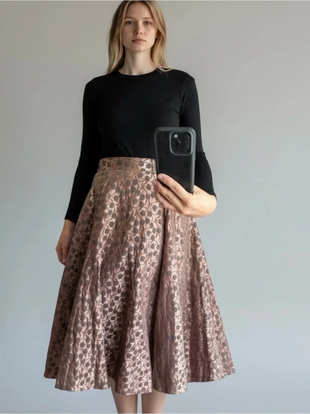 1950’s Vintage Floral Jacquard A-Line Circle Skirt - Rose Brown Cherry Print